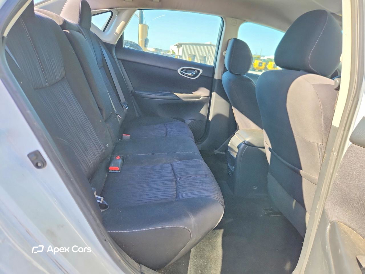 Nissan Sentra 2017