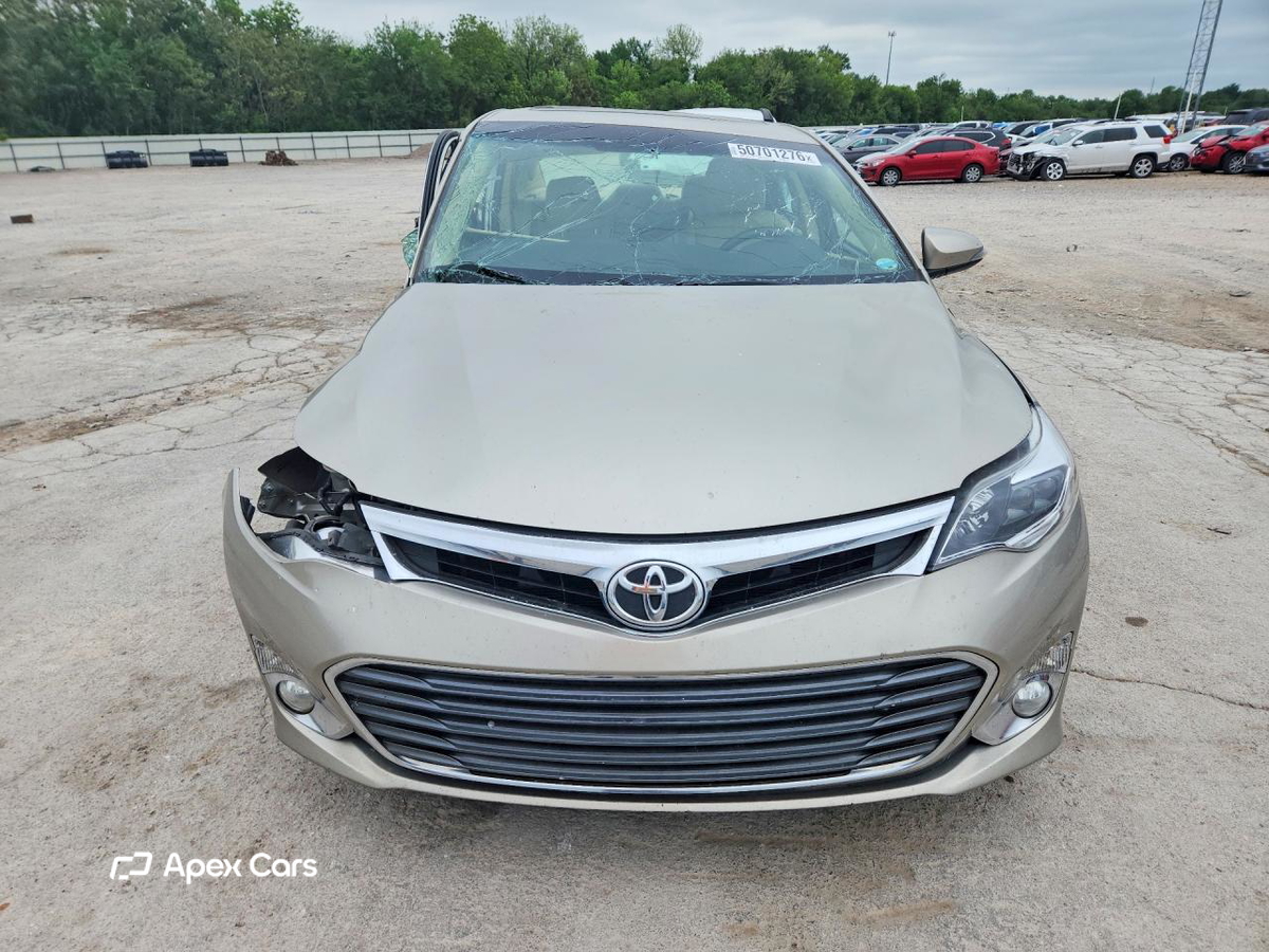 Toyota Avalon 2015