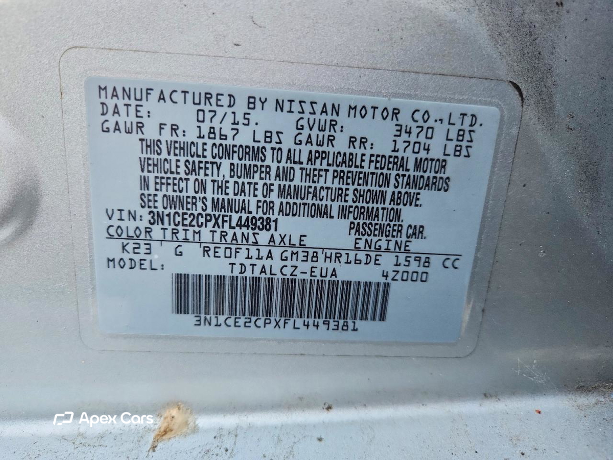 Nissan Versa 2015