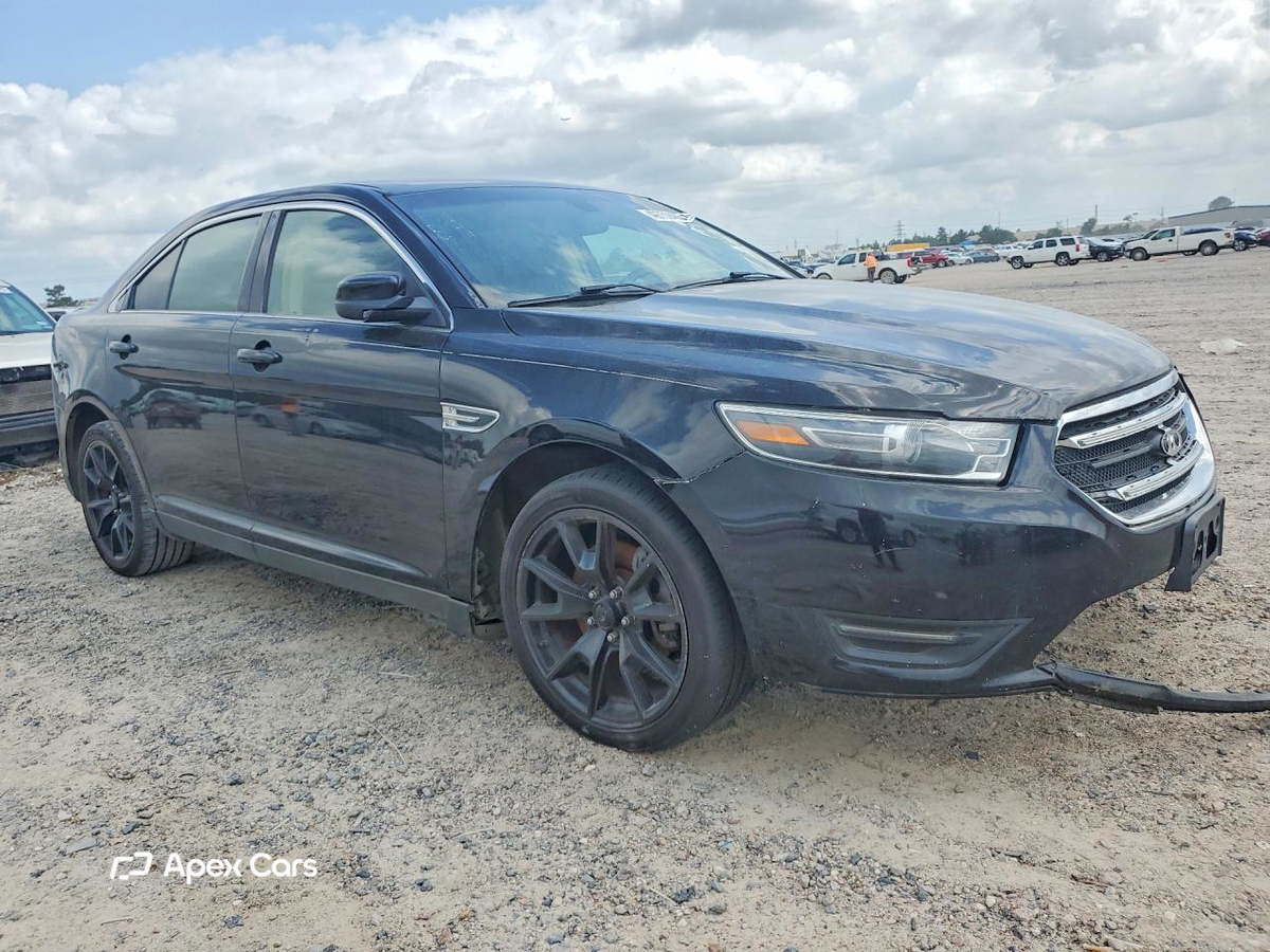 Ford Taurus 2016