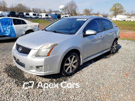 Nissan Sentra 2012 - Image 1 of 14