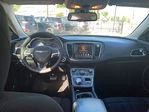 Chrysler 200 2016