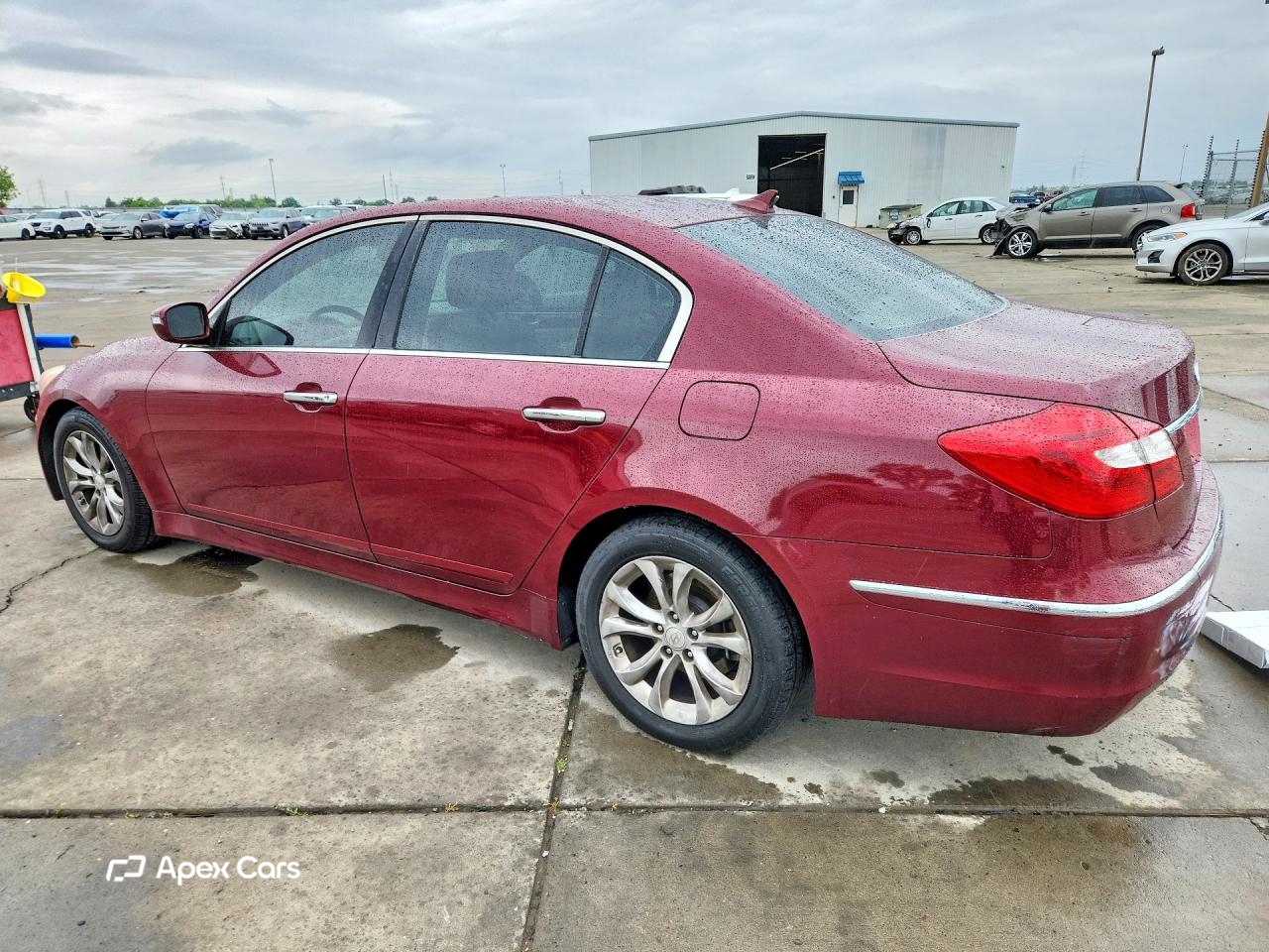 Hyundai Genesis 2013