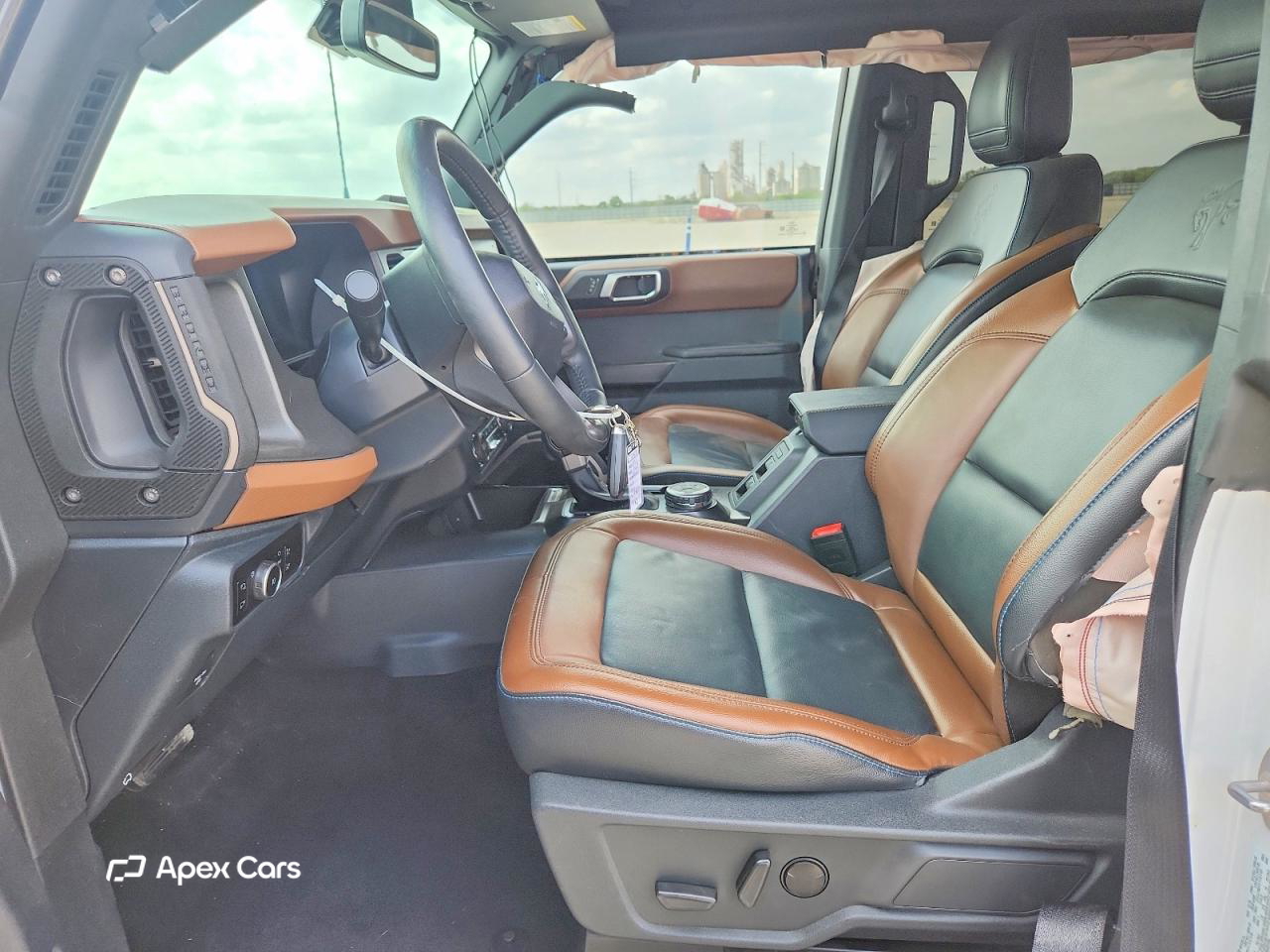 Ford Bronco 2024