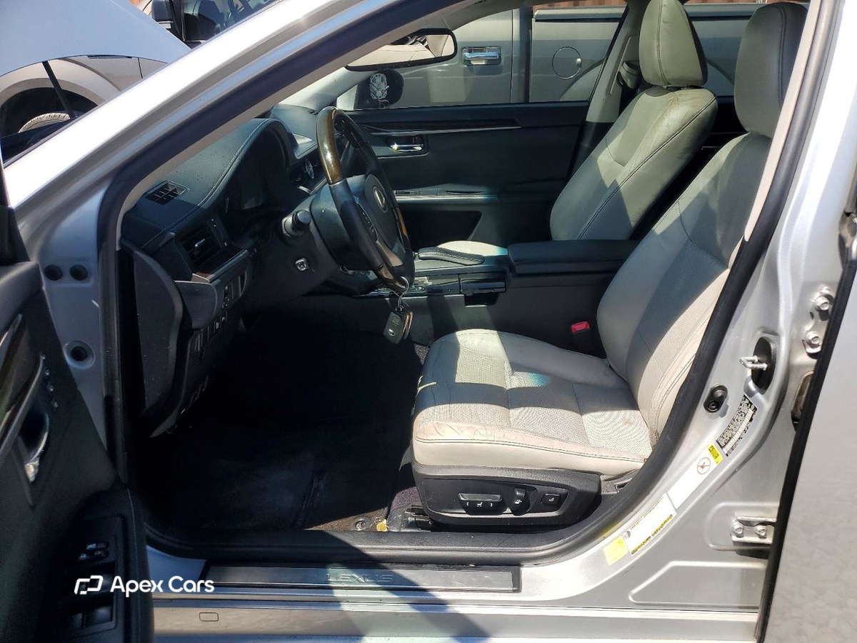 Lexus ES 2013