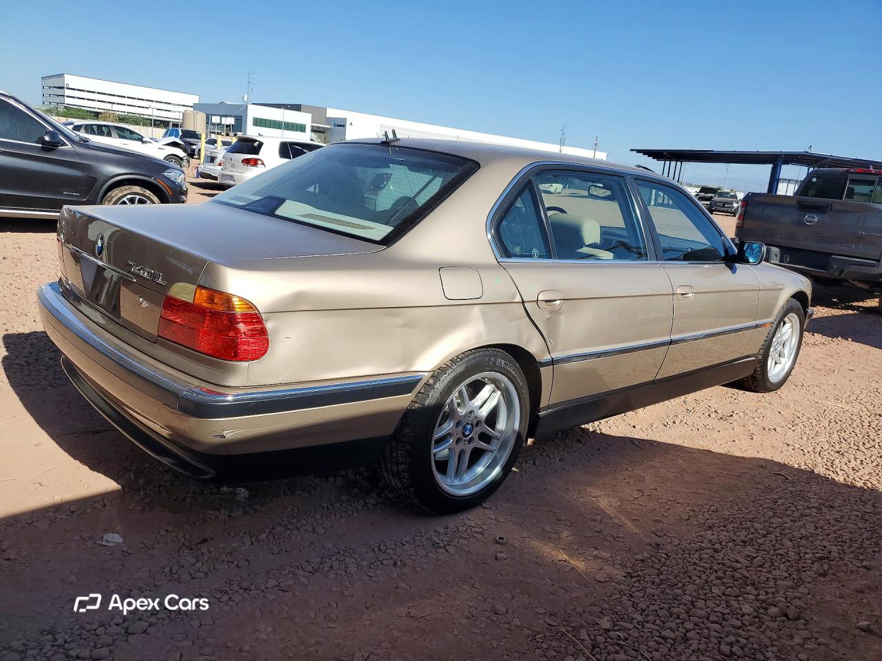 BMW Series 7 2000