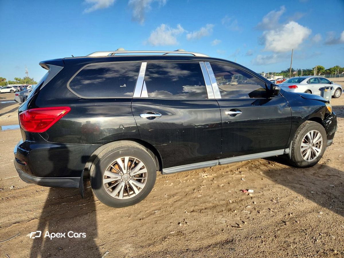 Nissan Pathfinder 2017