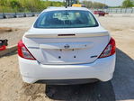 Nissan Versa 2015