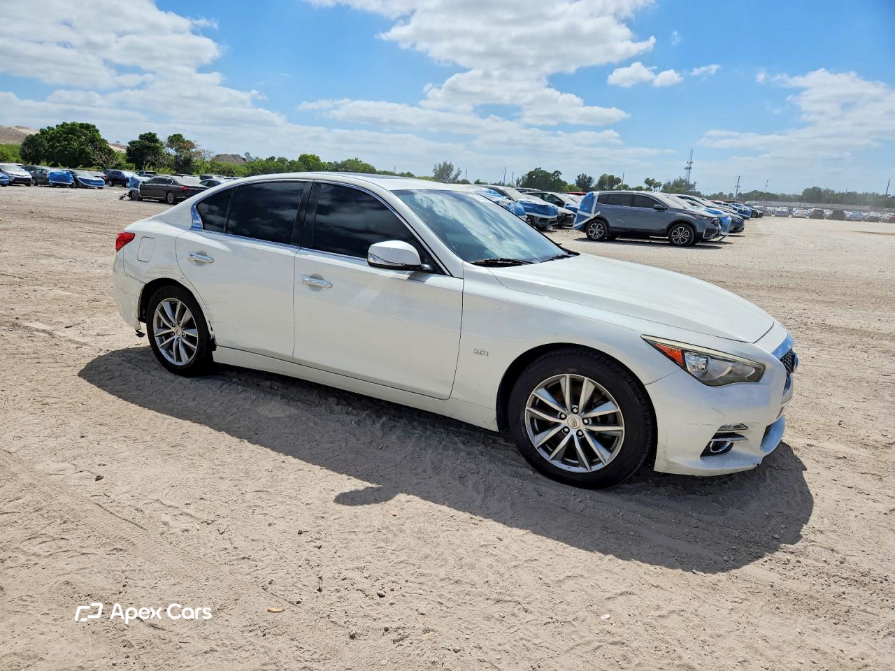 Infiniti Q50 2017