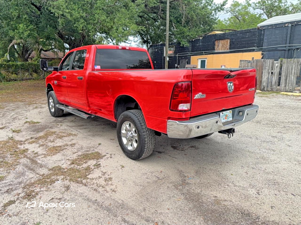 Dodge RAM 2011