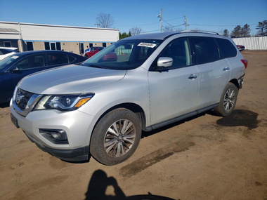 Nissan Pathfinder 2019 - Image 1 of 14