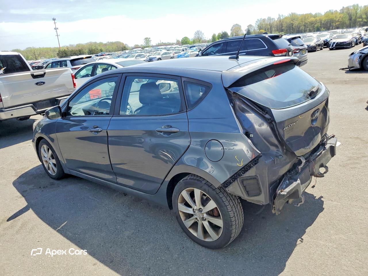 Hyundai Accent 2012
