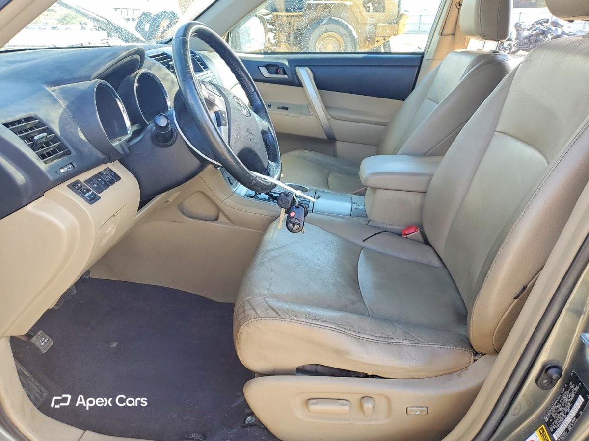 Toyota Highlander 2011