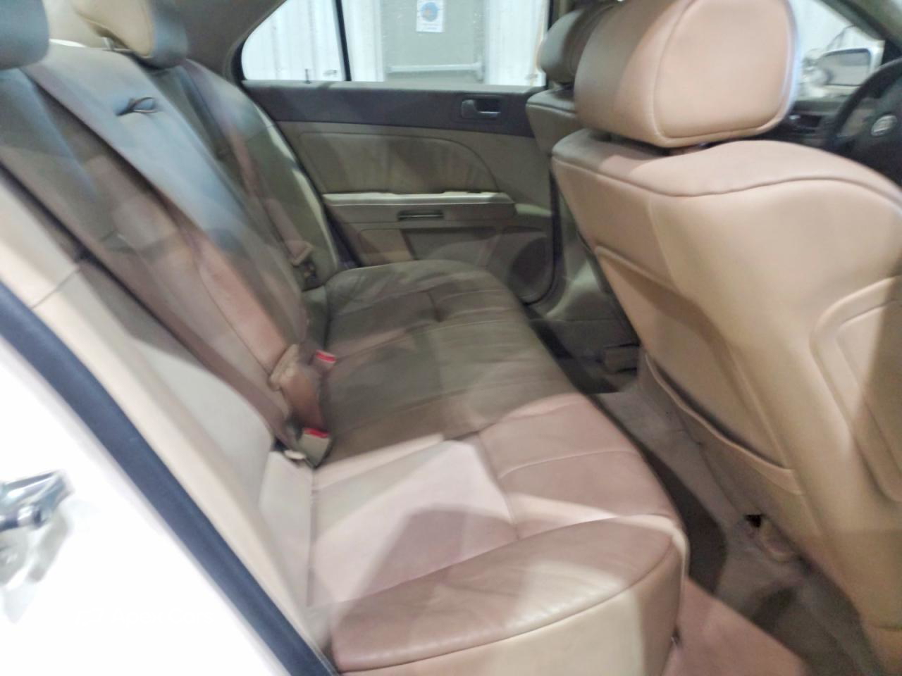 Cadillac STS 2005