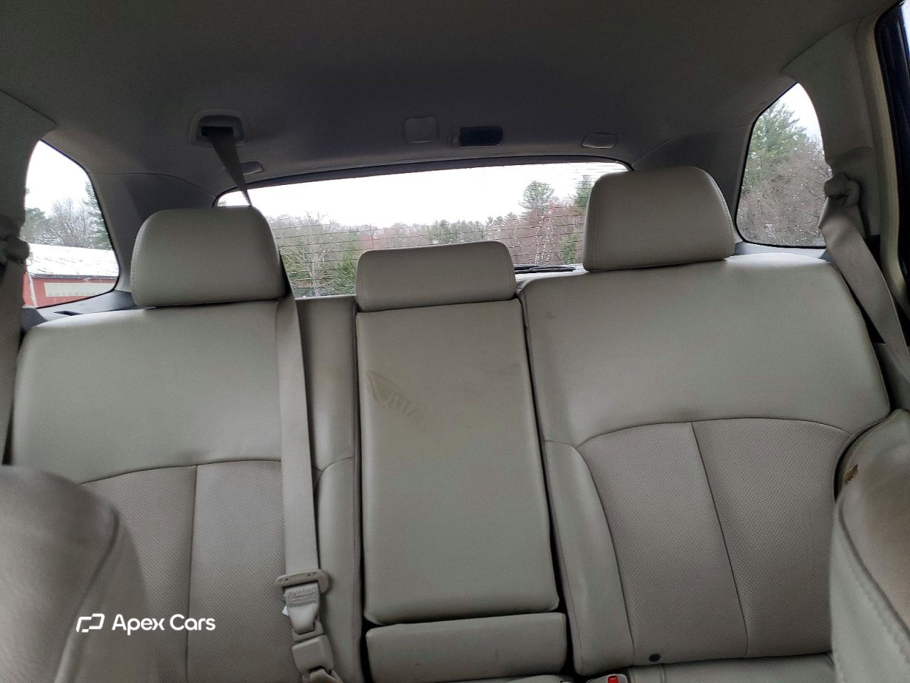 Subaru Outback 2014