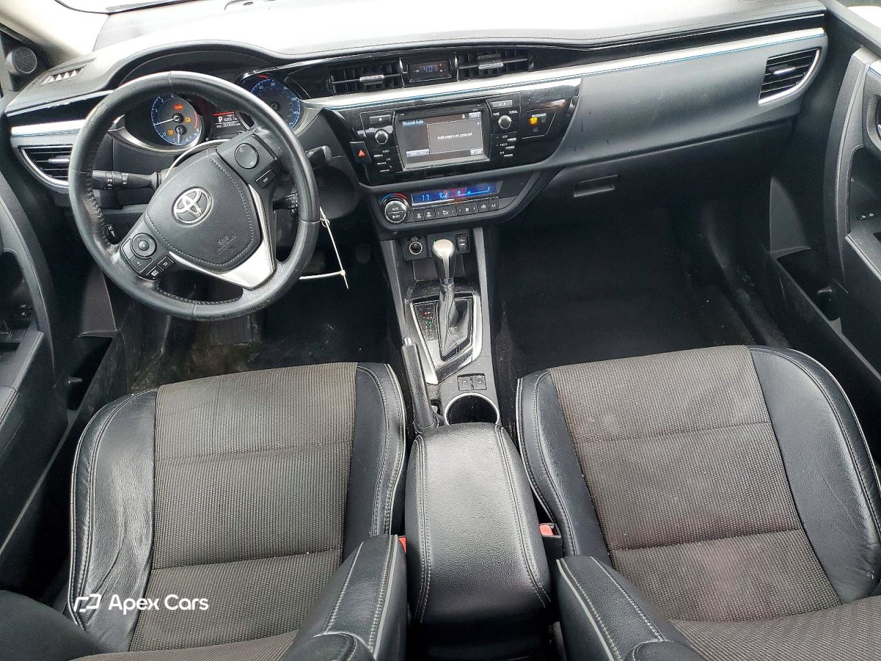 Toyota Corolla 2015