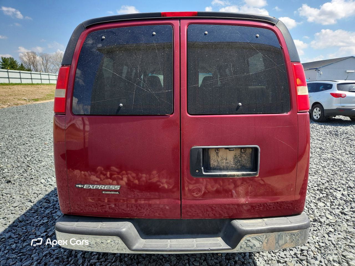 Chevrolet Express 2009
