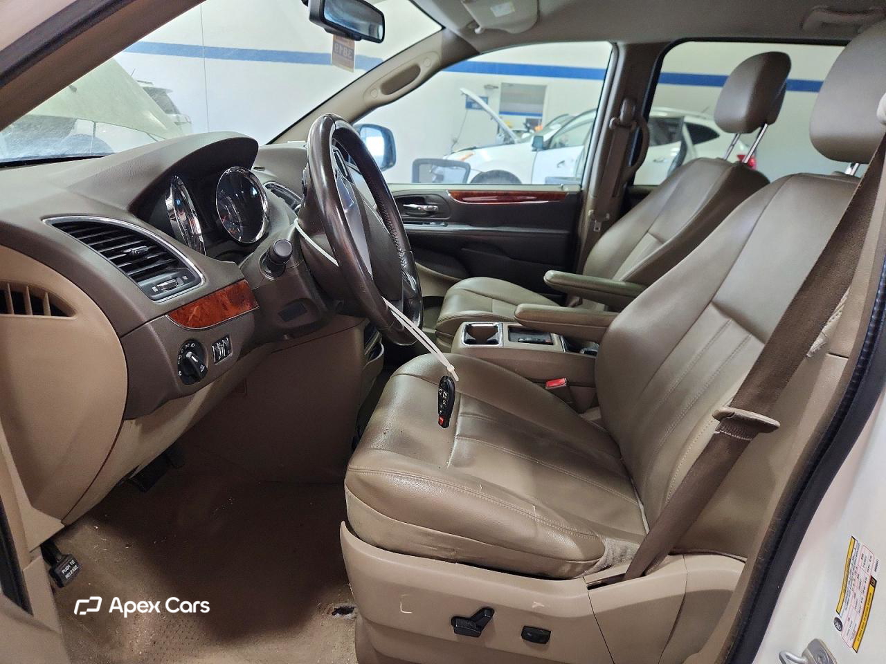 Chrysler Voyager 2013