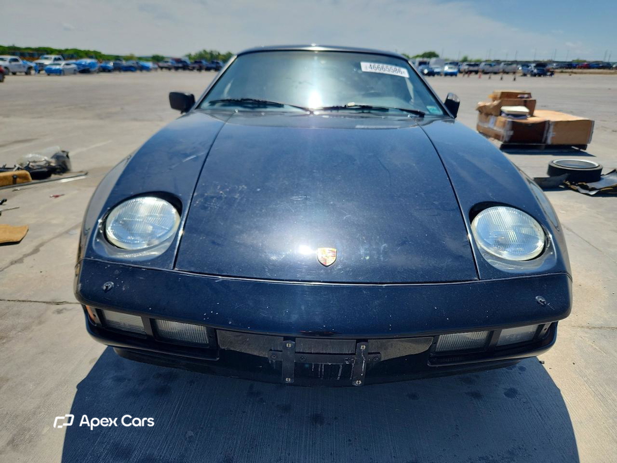 Porsche 928 1986