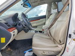 Subaru Outback 2011