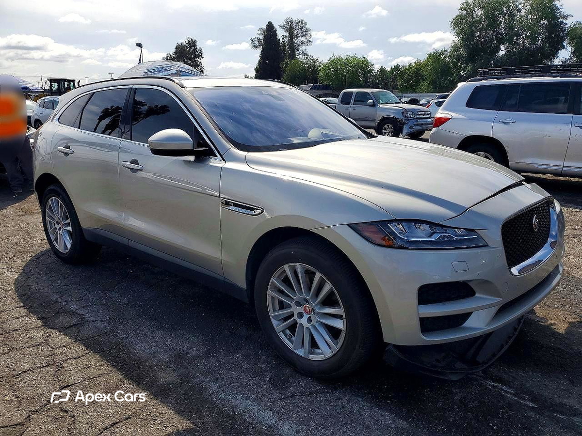 Jaguar F-Pace 2017