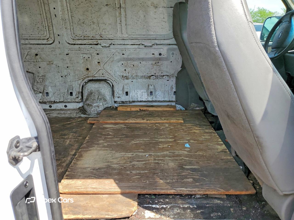 Ford Econoline 2008