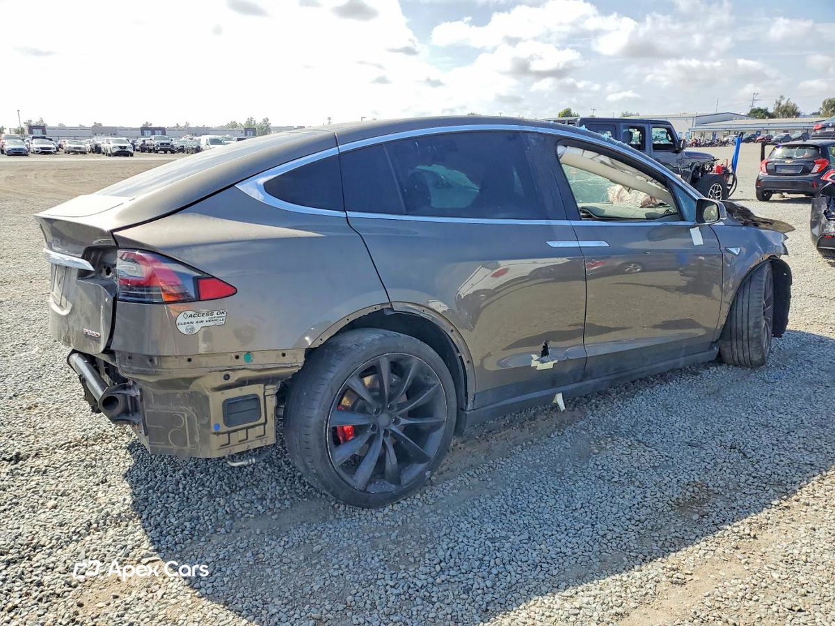 Tesla Model X 2016