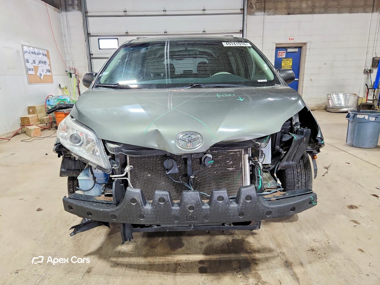 Toyota Sienna 2012