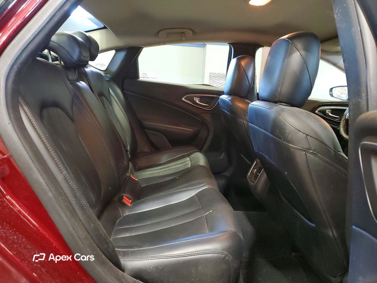 Chrysler 200 2015