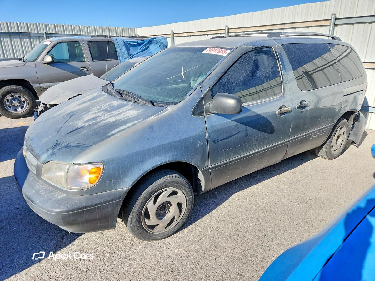 Toyota Sienna 2000
