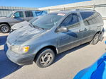Toyota Sienna 2000