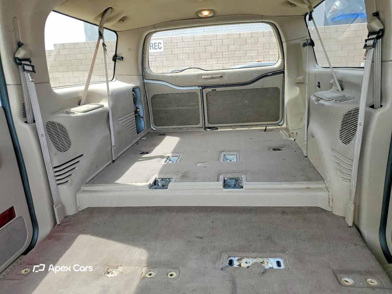 Ford Excursion 2004