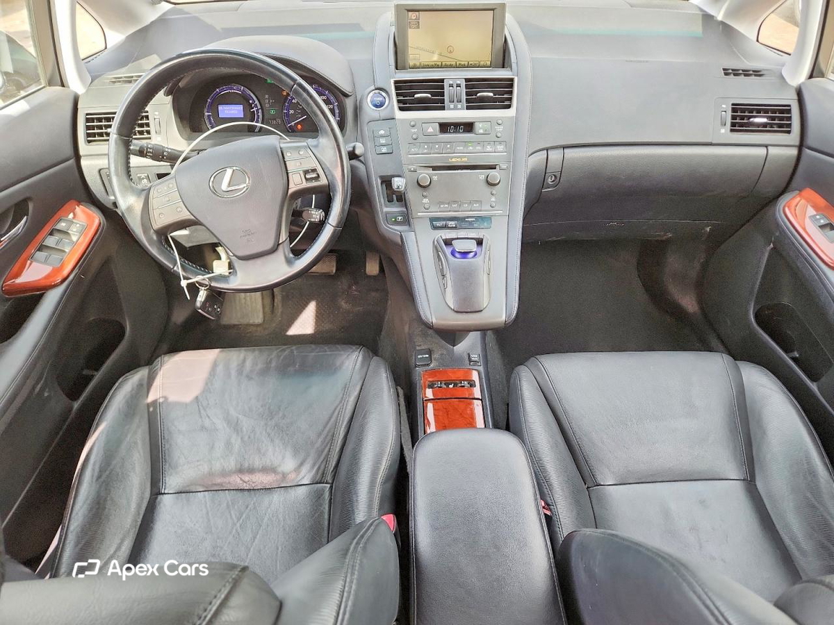 Lexus HS 2011