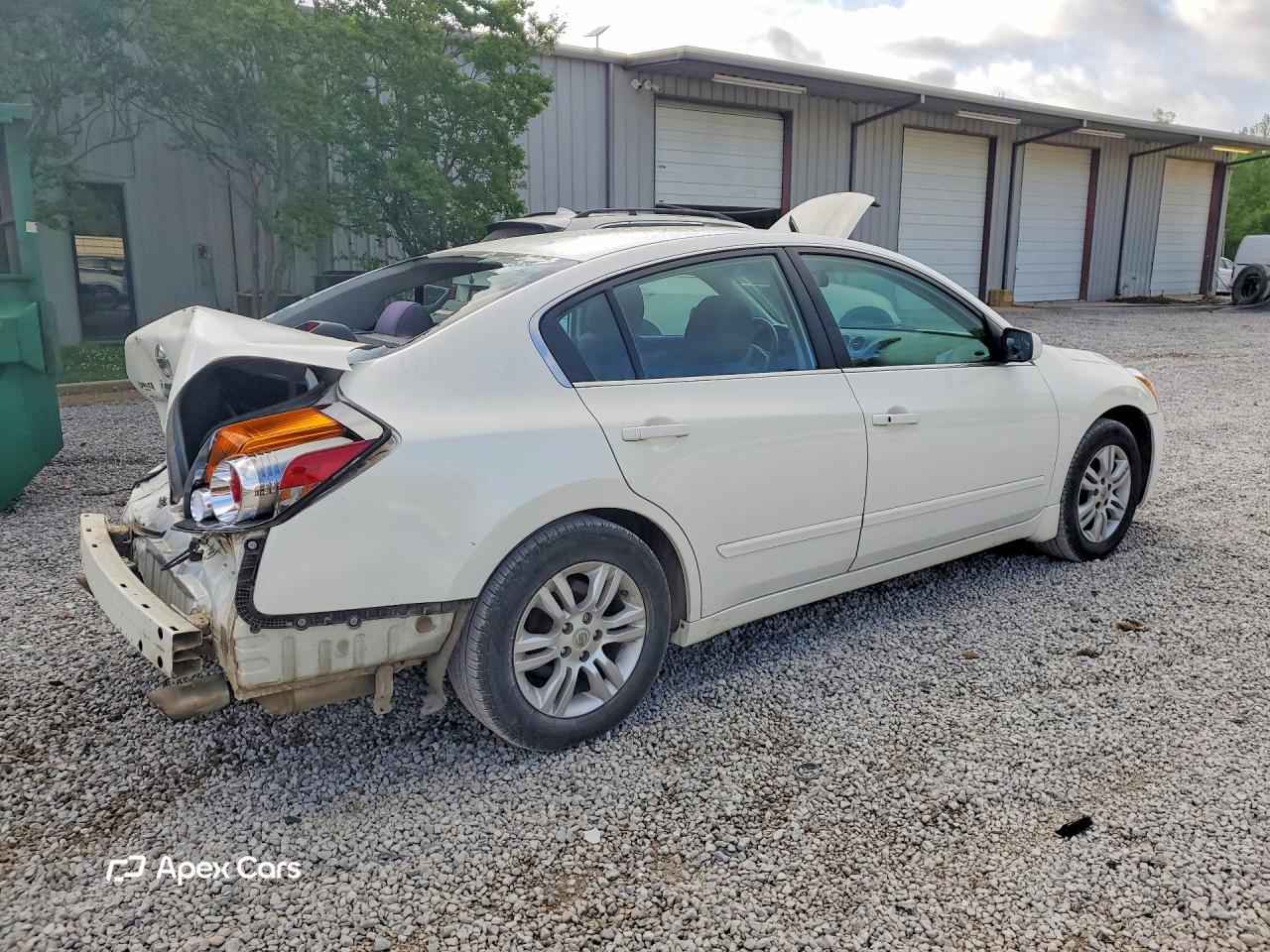 Nissan Altima 2011