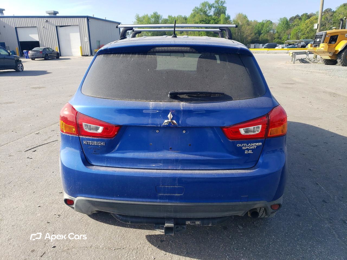 Mitsubishi Outlander 2016