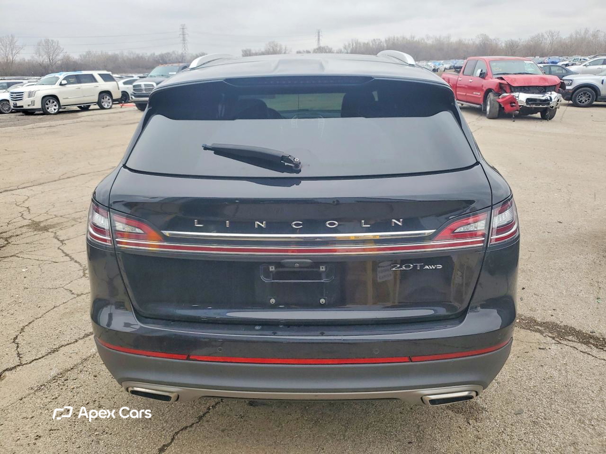 Lincoln Nautilus 2020