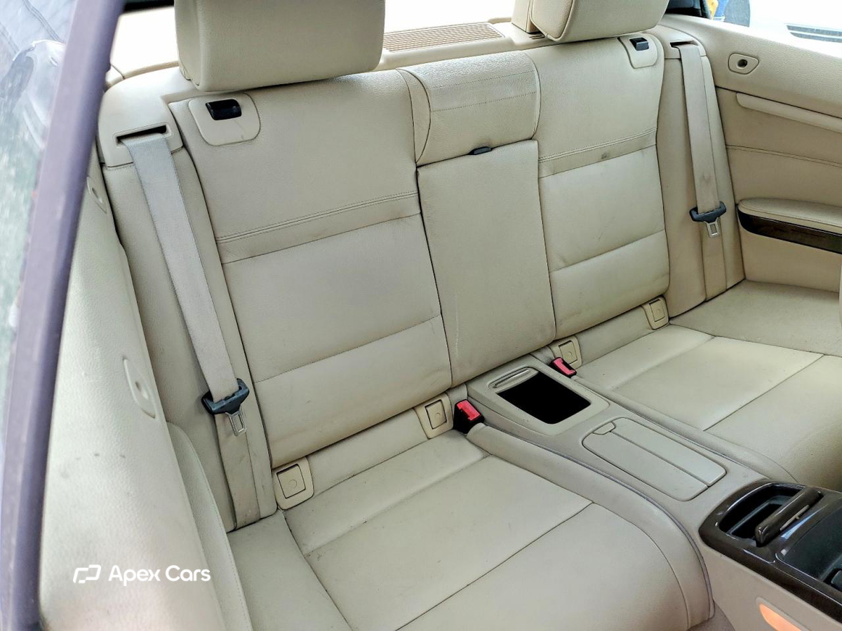 BMW Series 3 2010
