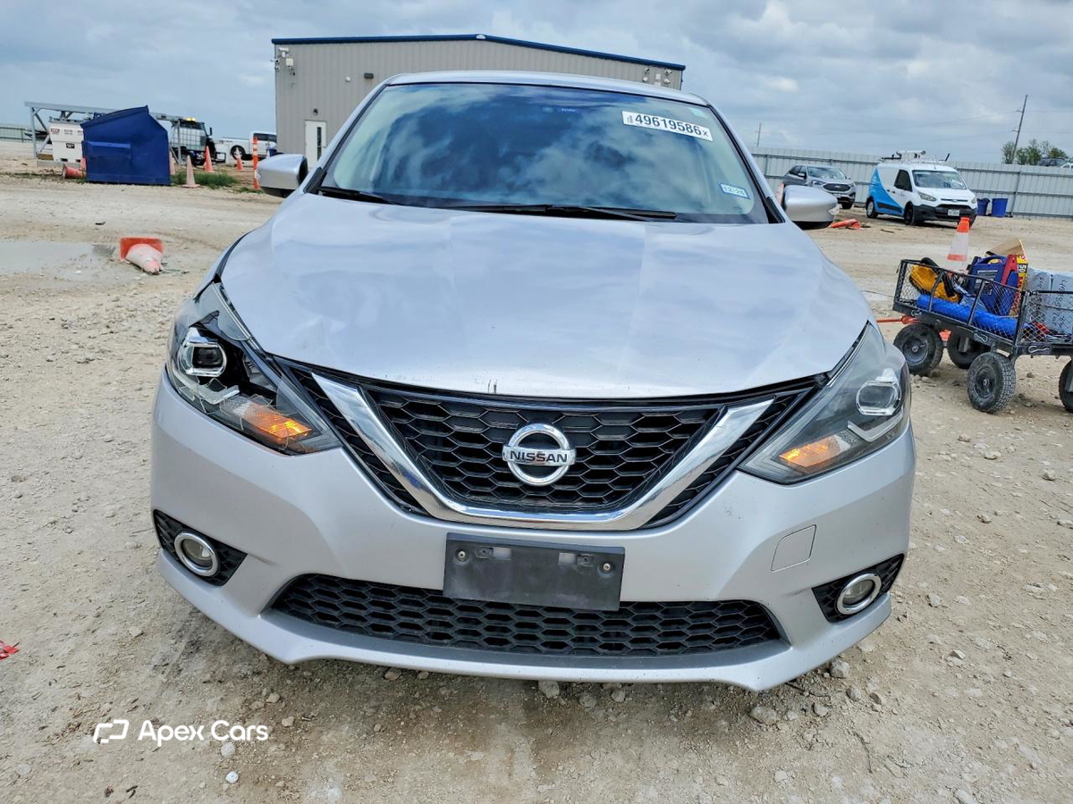 Nissan Sentra 2016