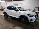 Volvo XC40 2024