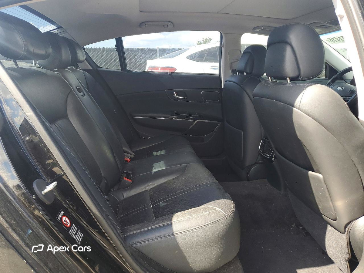 Kia K900 2016