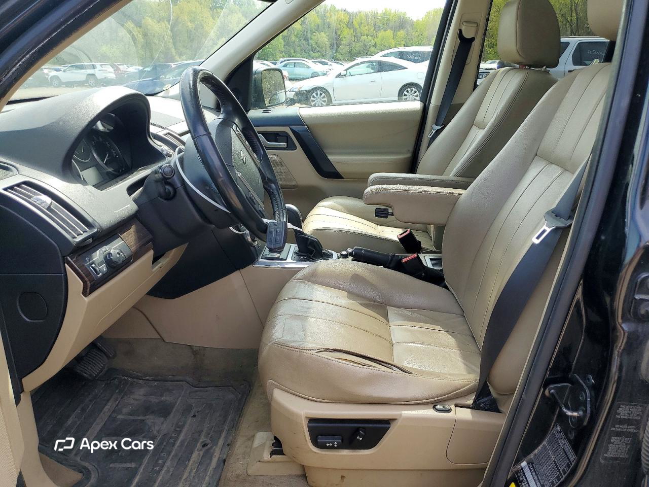 Land Rover LR2 2011