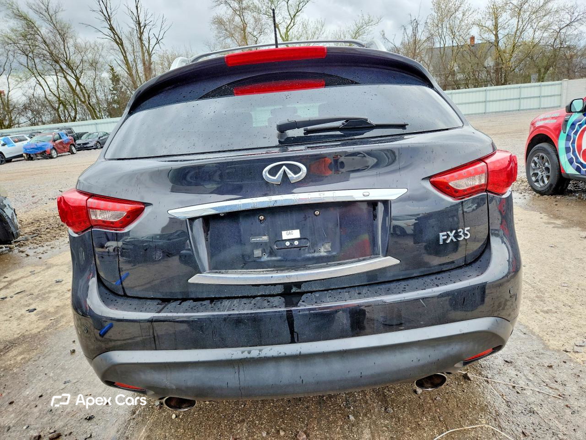 Infiniti FX 2012