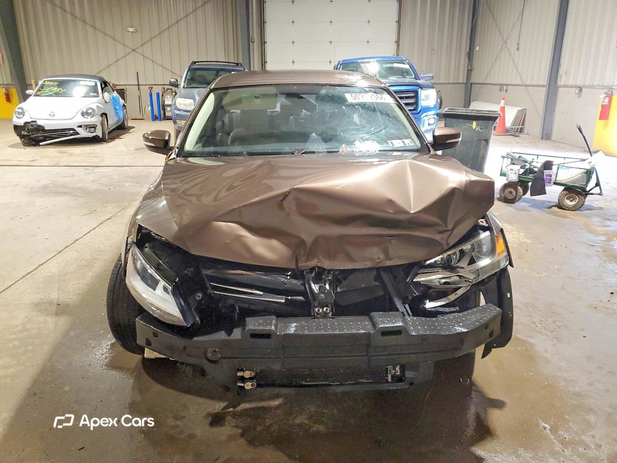 Volkswagen Jetta 2013