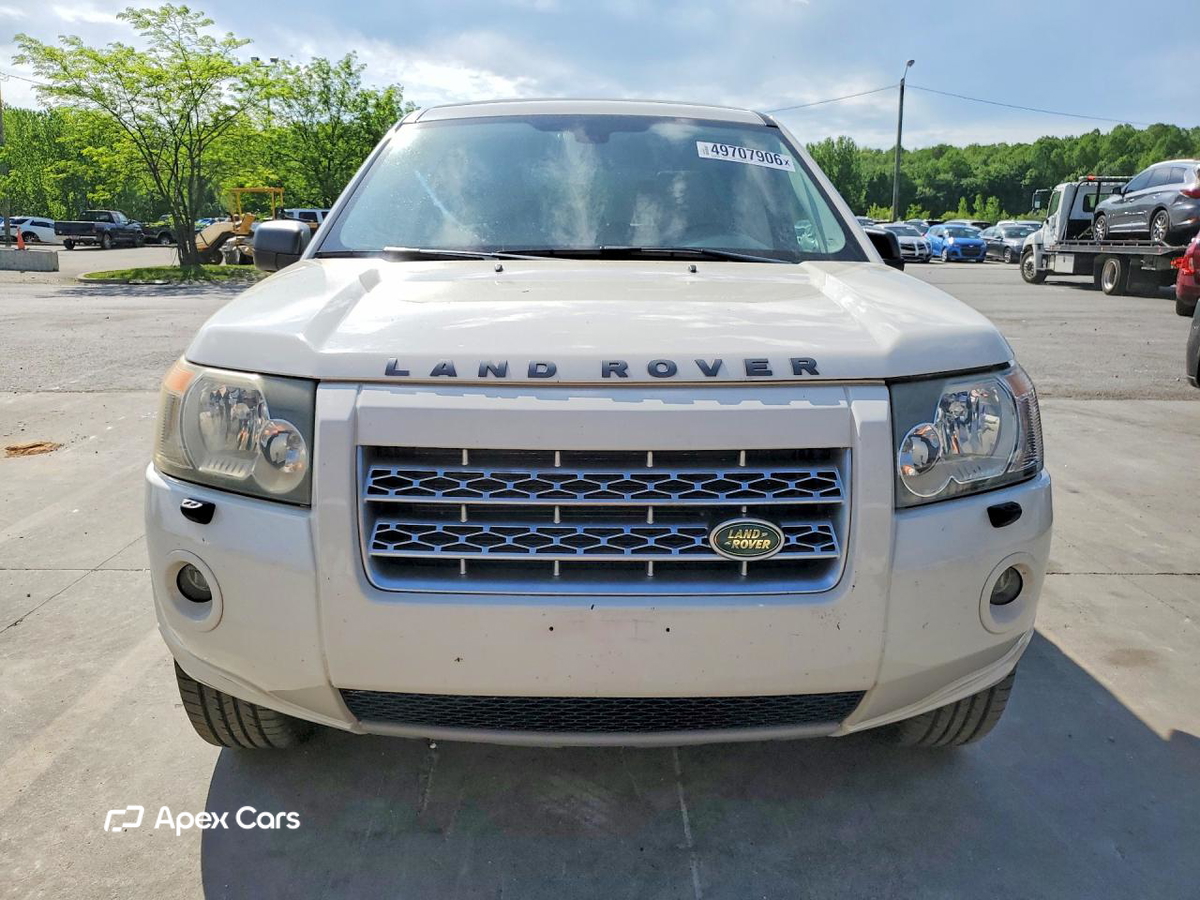 Land Rover LR2 2010