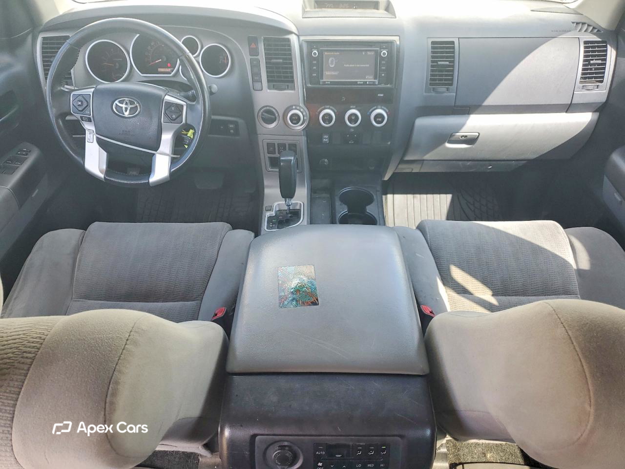 Toyota Sequoia 2017