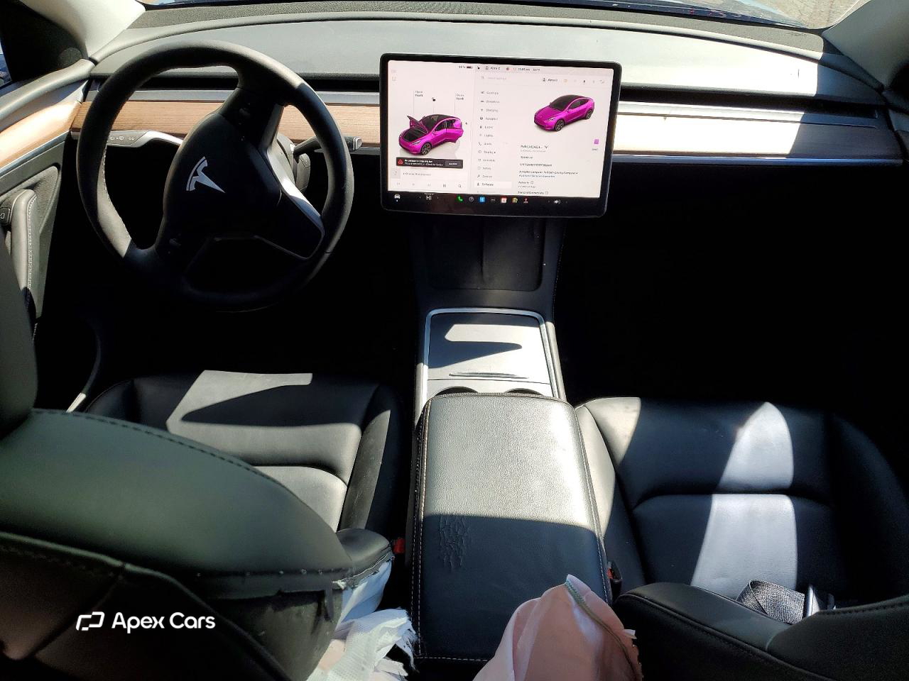 Tesla Model Y 2024