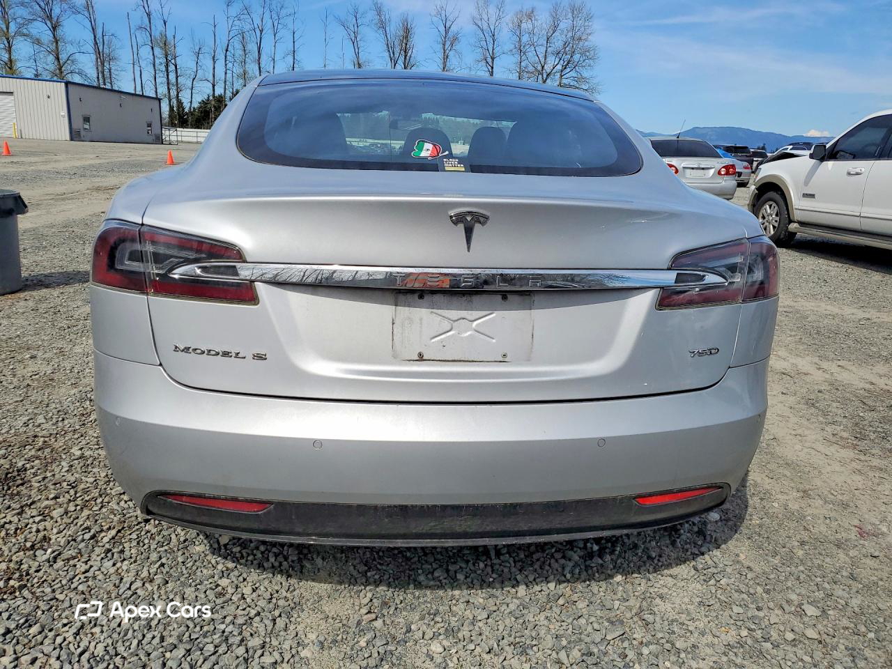 Tesla Model S 2018