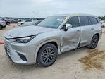 Lexus TX 2026