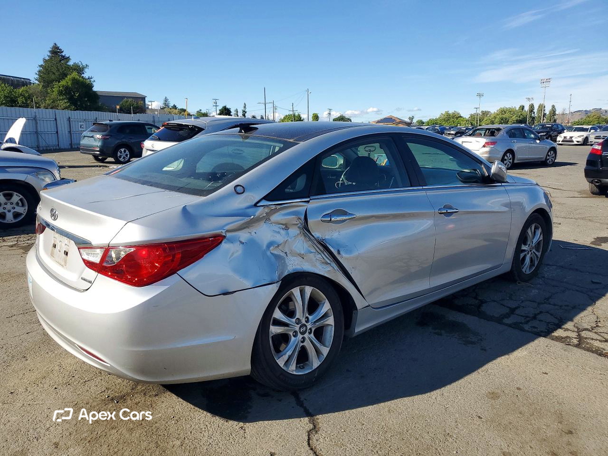 Hyundai Sonata 2012