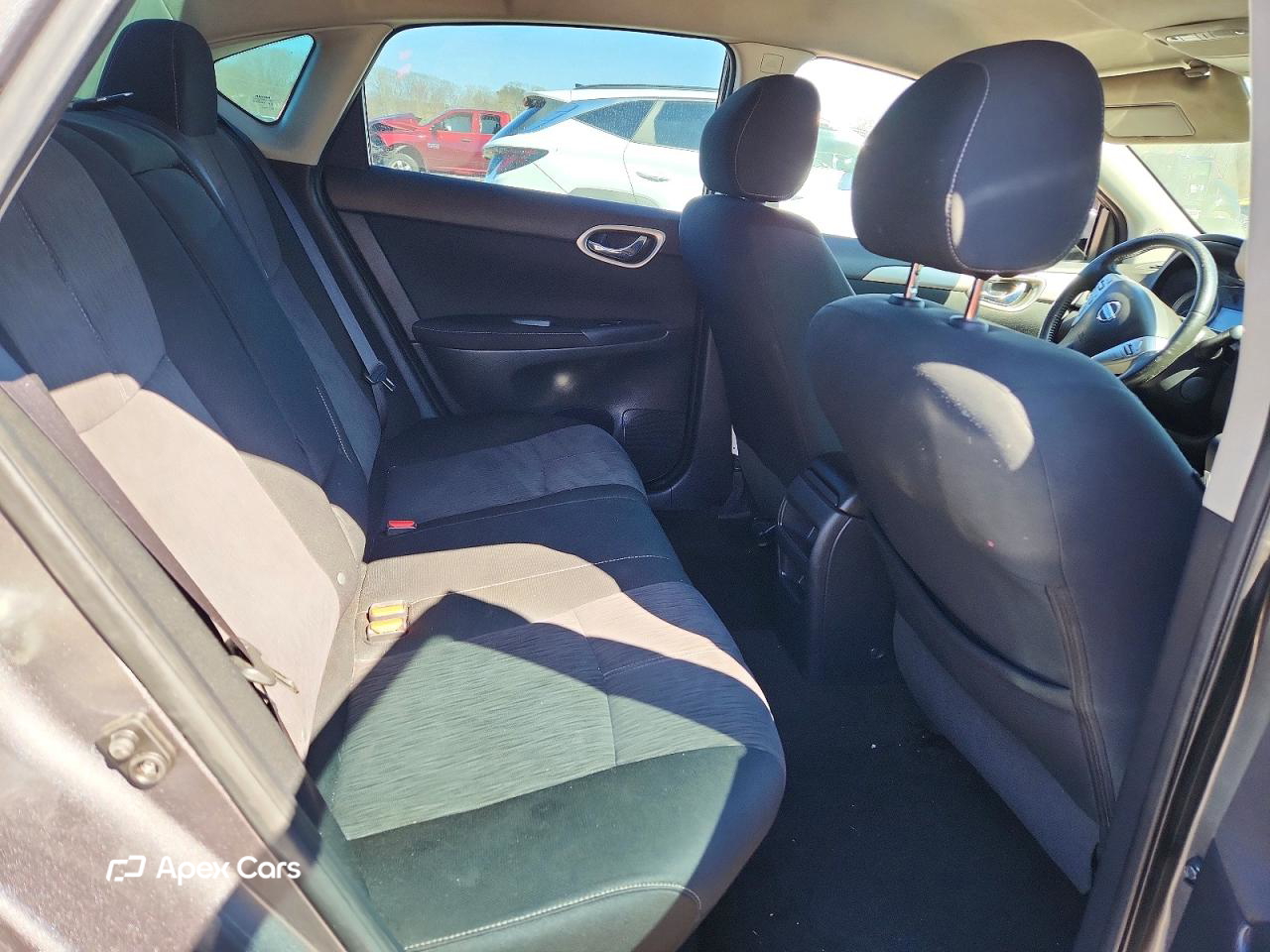 Nissan Sentra 2015